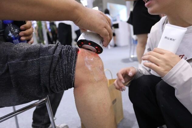 1765423321839828.jpg 智博会.jpg